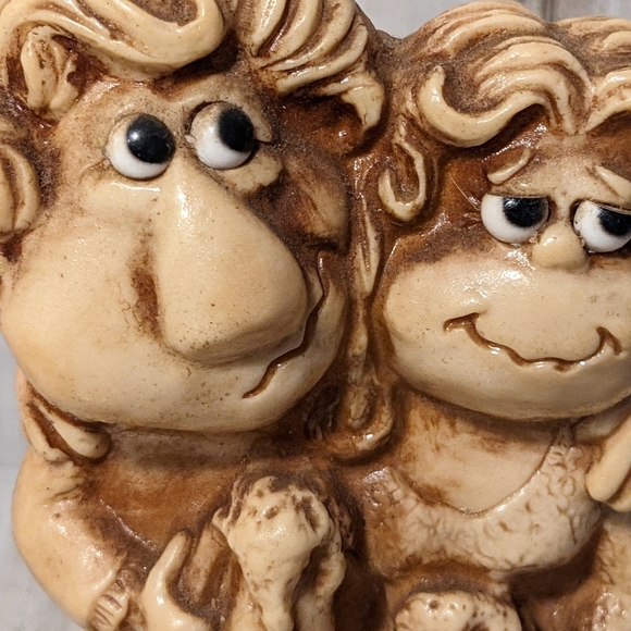 Vintage Russ Berrie & Co Figurine, Beer Drinkers Make Better Lovers, 1978, - Picture 3 of 6